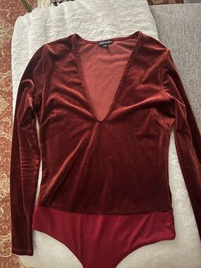 Shinestar Burgundy Velvet Long-Sleeve V-Neck Bodysuit